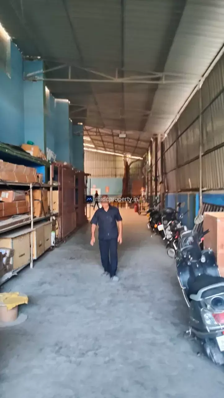 π’ Industrial Warehouse for Rent in Pawane MIDC - Interior/Gallery View 4