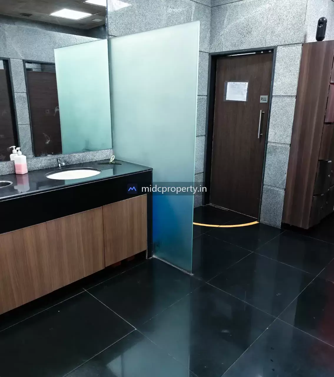 Premium Commercial Office Space for Lease – Juinagar MIDC - Interior/Gallery View 2