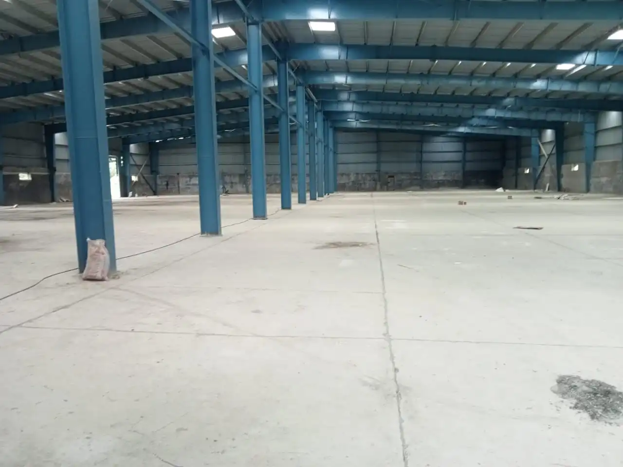 1800 sq meter industrial building available for sale in Taloja industrial area